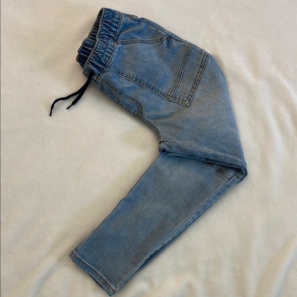 NEW ART CLASS | Boys Super Skinny Pull-On Blue Denim Kids Jeans by Car & Jack 10 - Picture 3 of 8